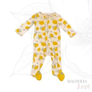🍋 Carter’s White Lemon Print Unisex Girls Footie Pajamas Footed Sleeper 9M